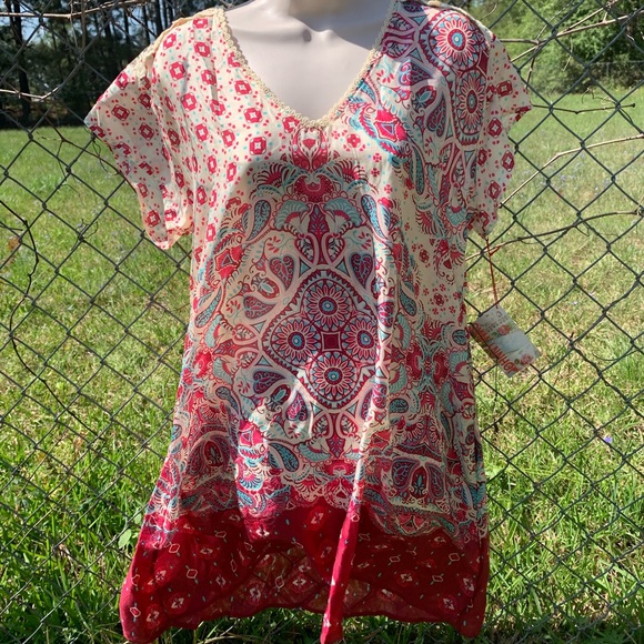 Johnny Was Tops - Host Pick💕NWT Johnny Was Silk Tunic